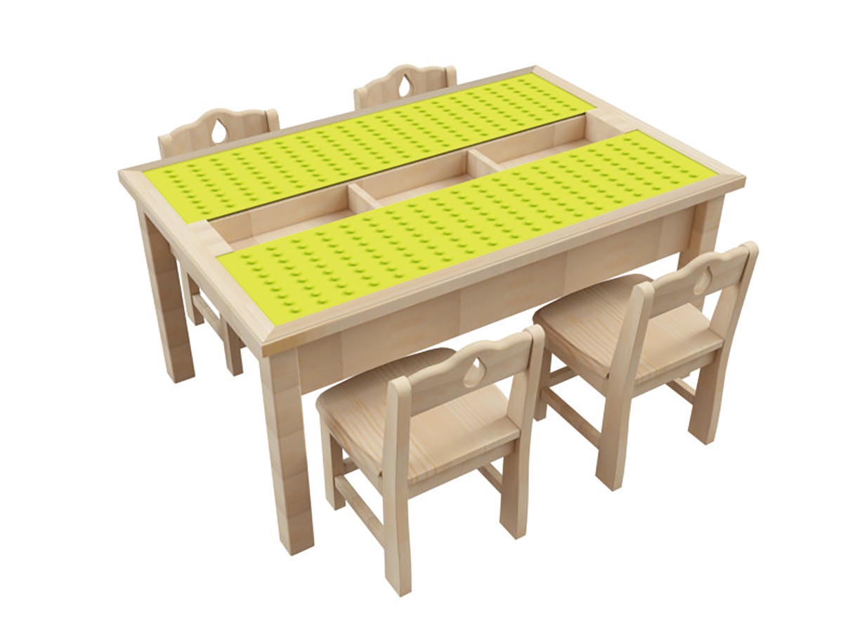 Kindergarten desk and chairs (4) Escritorio y sillas de guardería (4)