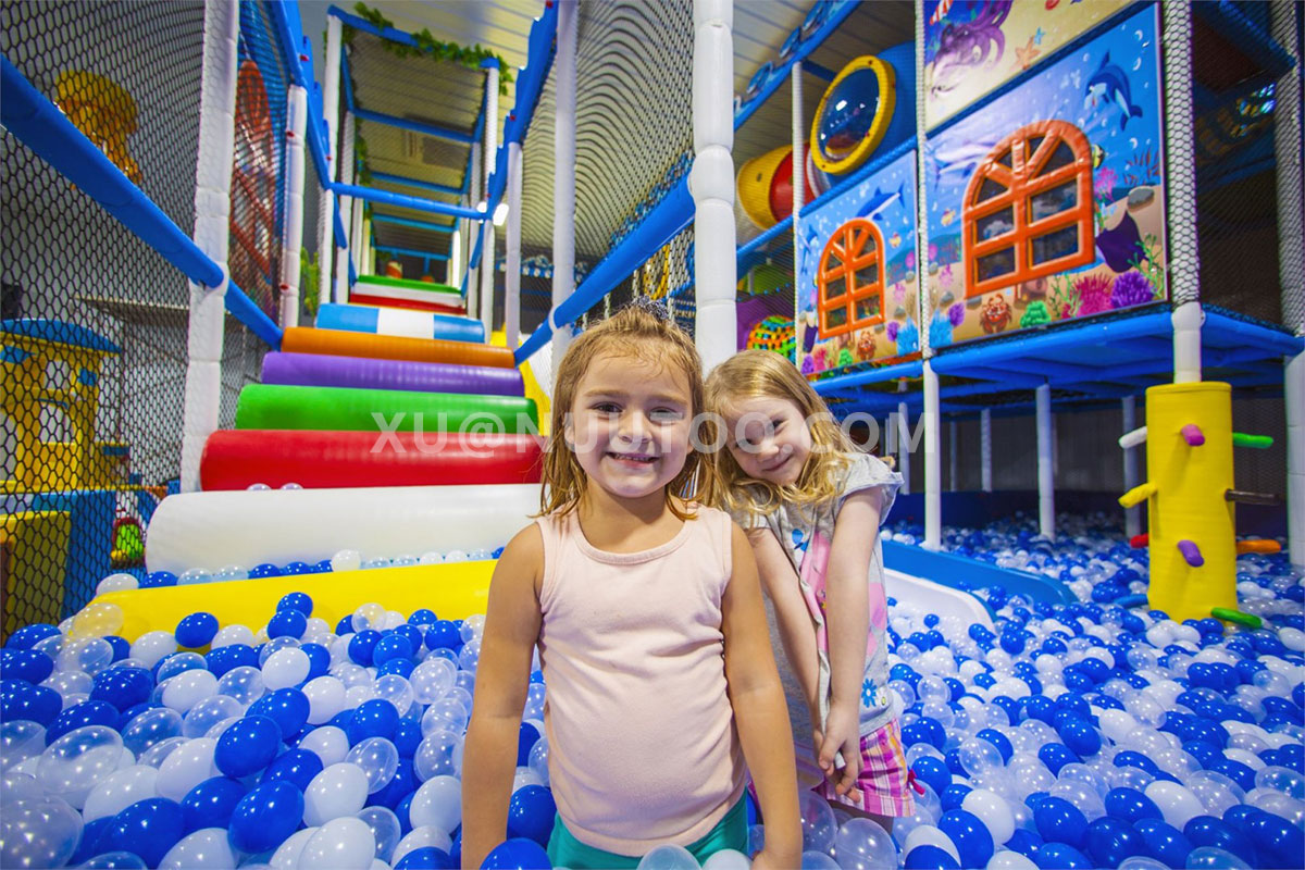 fabricantes de parques infantiles interiores con tema oceánico para niños (1)