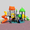 Tablero interactivo de juegos infantiles con tema de aventura forestal
