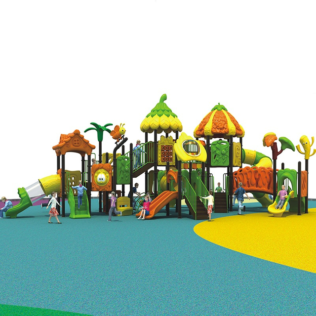 Diapositiva para el patio infantil preparado para la aventura con diseño de bosques
