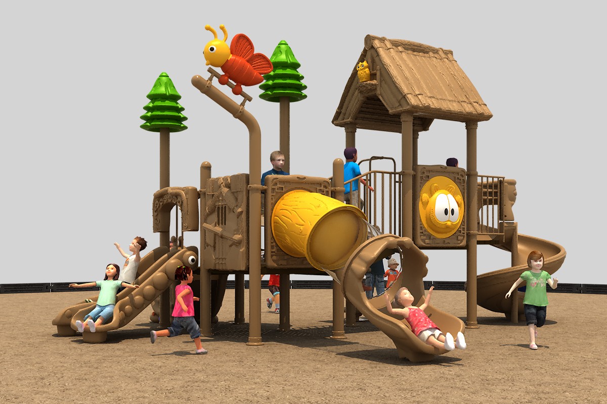 Diapositiva al aire libre para niños pequeños (1)