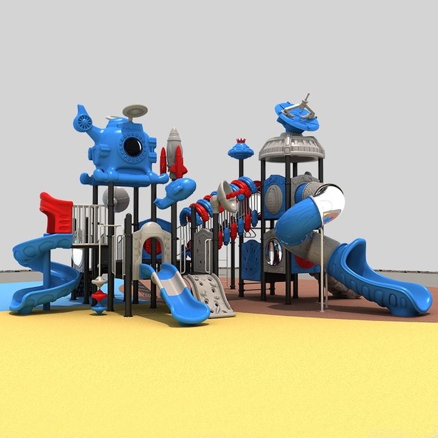 Barco de cohetes para niños Diapositivas al aire libre para aventuras