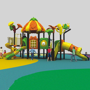 Diapositiva de juegos al aire libre llena de diversión para el juego de bosques infantiles