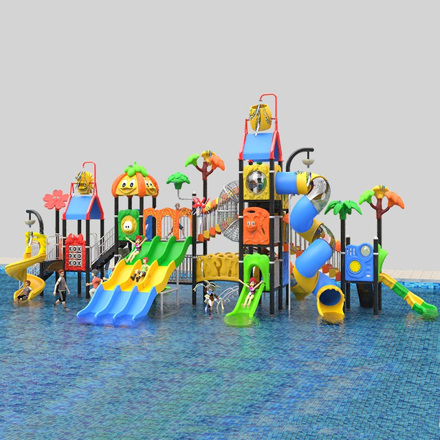 Estructuras de juegos de agua con temática de aventuras con toboganes