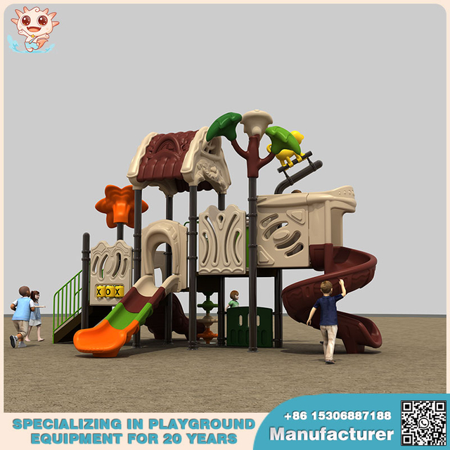  Treehouse Playground da rienda suelta a la vida de los equipos de juegos al aire libre