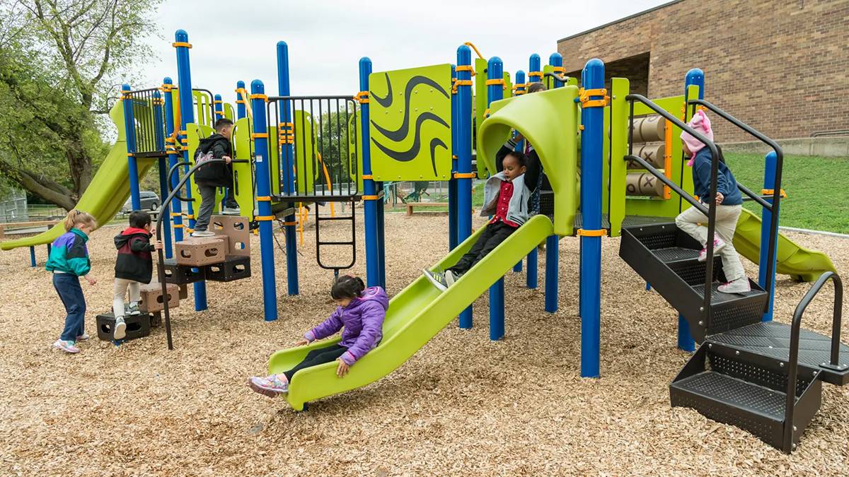 ¿Cuáles son las precauciones para los niños en el tobogán del jardín de infantes? Para resumir constantemente la experiencia