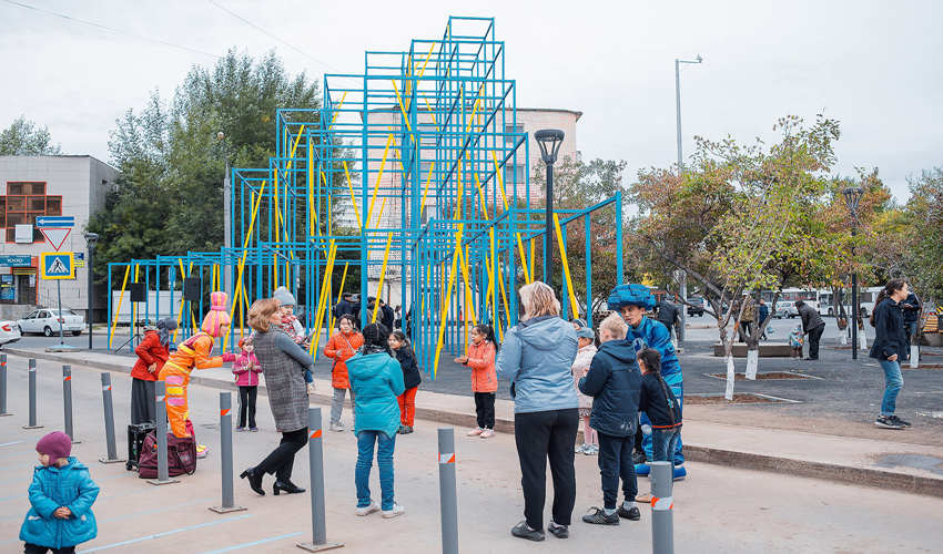 Diseño del dispositivo Gustaw Zieliński Plaza (7) _Dopy