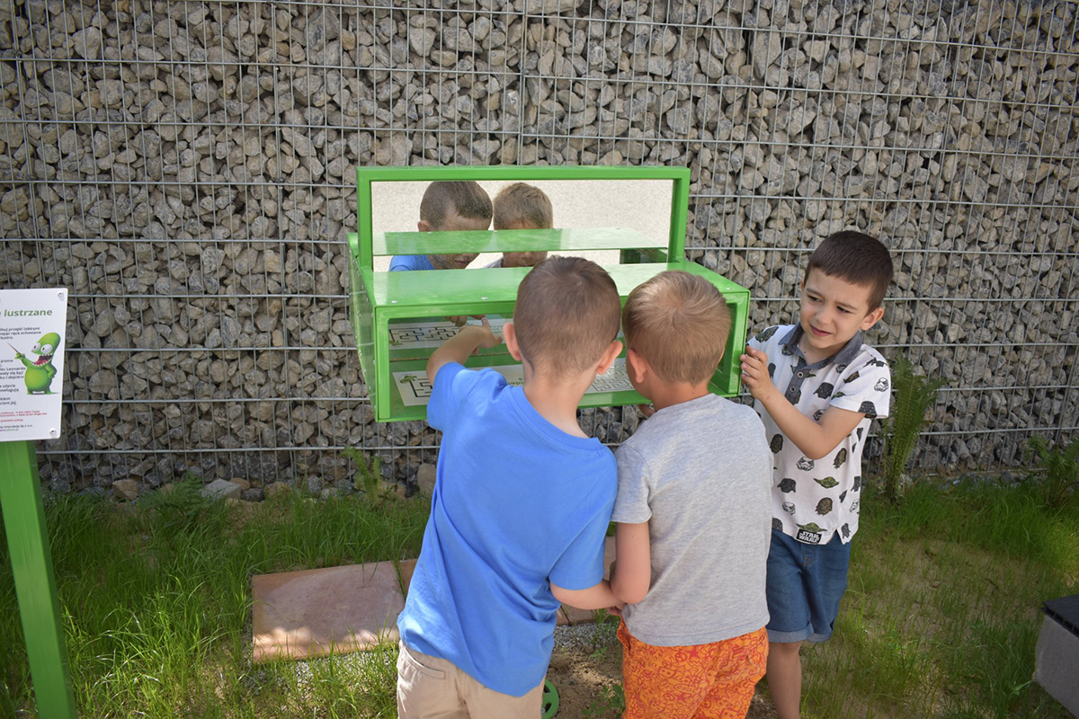 equipo de juegos de ciencias al aire libre (2)