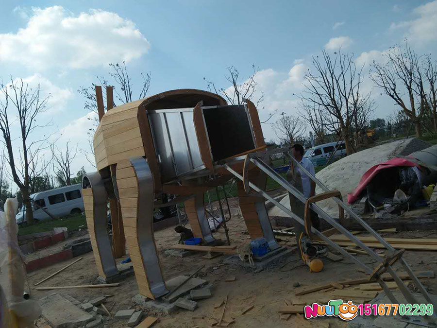 ¿A qué debo prestar atención en la compra de un parque infantil al aire libre?