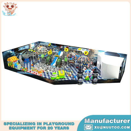 Innovador patio de recreo interior interior para todas las edades