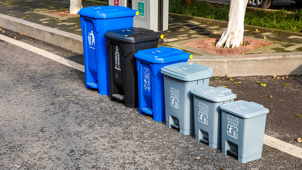 contenedores de basura comerciales 