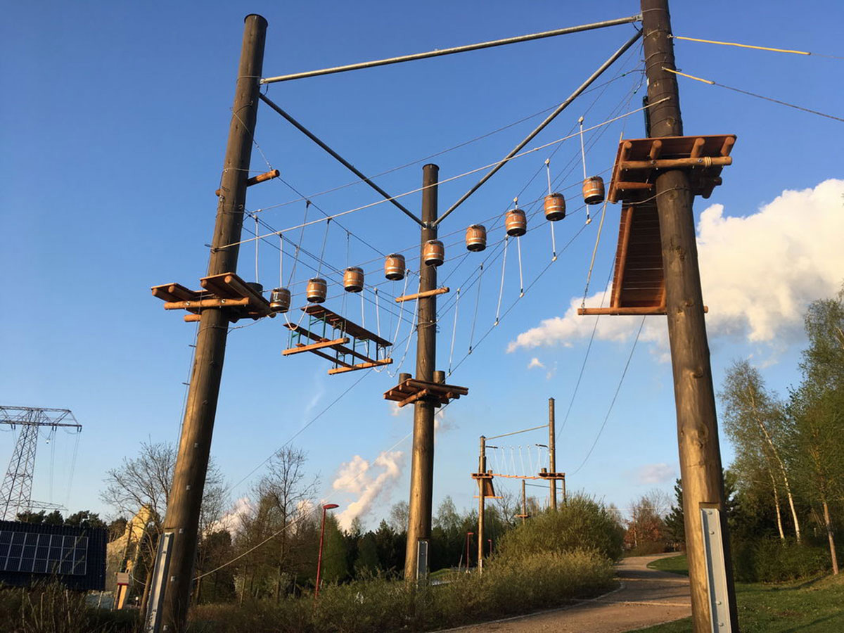 Instalaciones de entretenimiento al aire libre escalada en red de cuerdas (3)