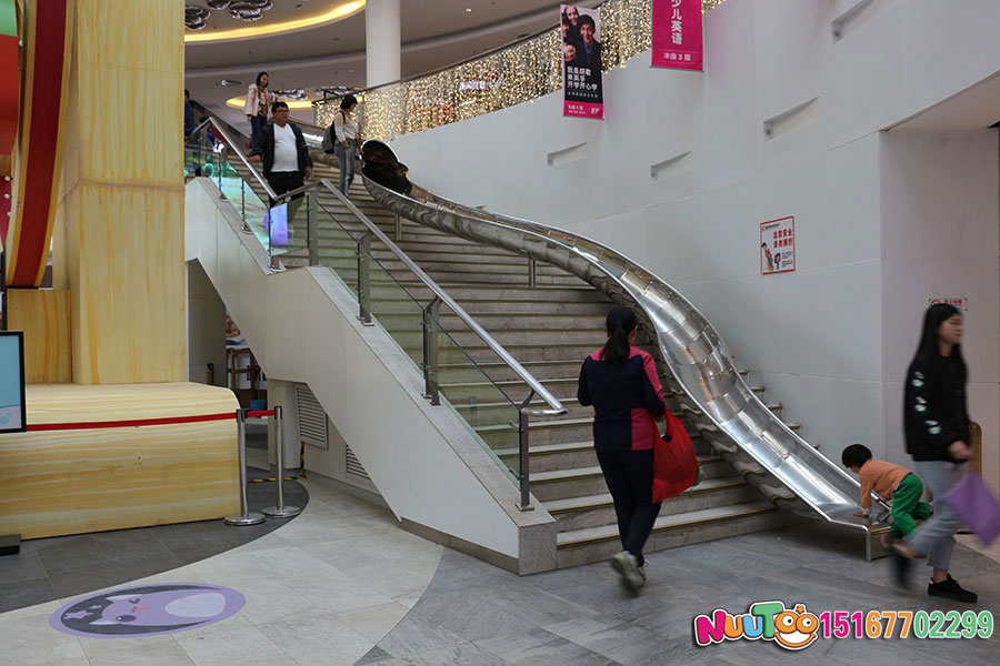 Tour Chau Niji + Centro Comercial Internacional Beijing Maple Blue + Tobogán semicircular de acero inoxidable - (27)