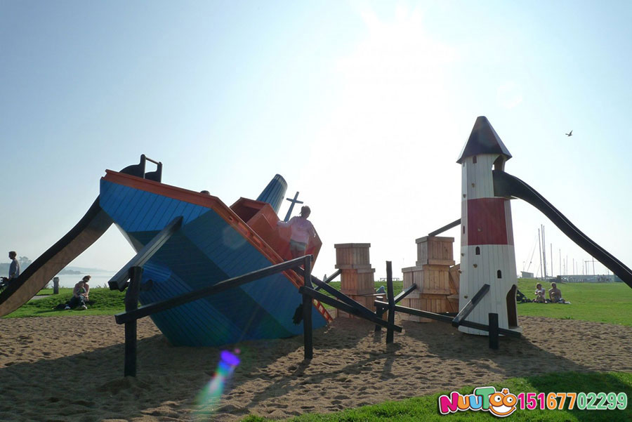 ¿Qué no puede ignorar Dalian Outdoor Children's Slide Investment?No se puede ignorar la instalación gratuita y el mantenimiento regular