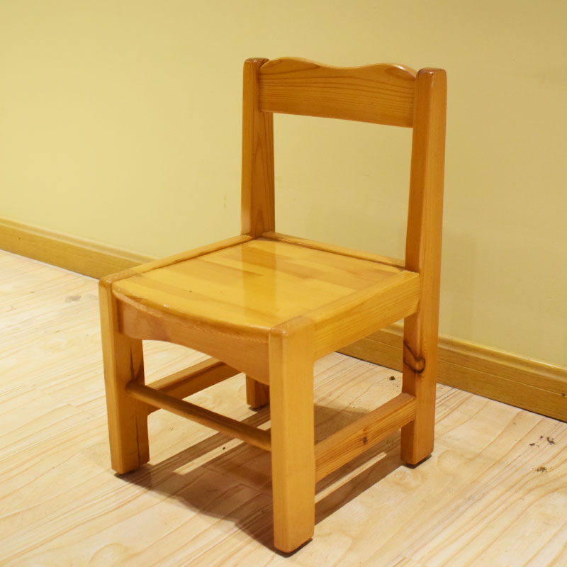 Silla de guardería de madera maciza (16)